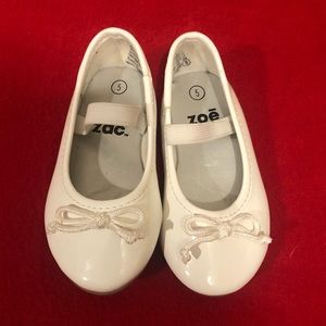 Kids dress shoes size 5